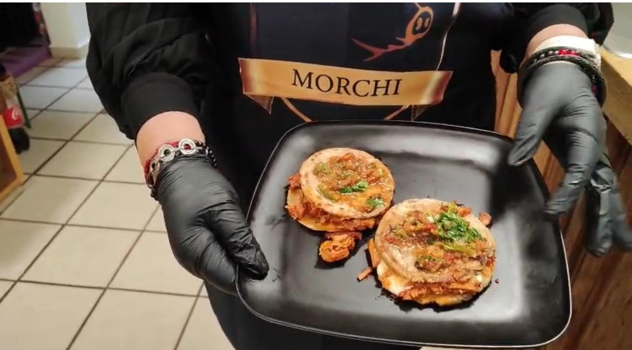 Chicharrón prensado servido